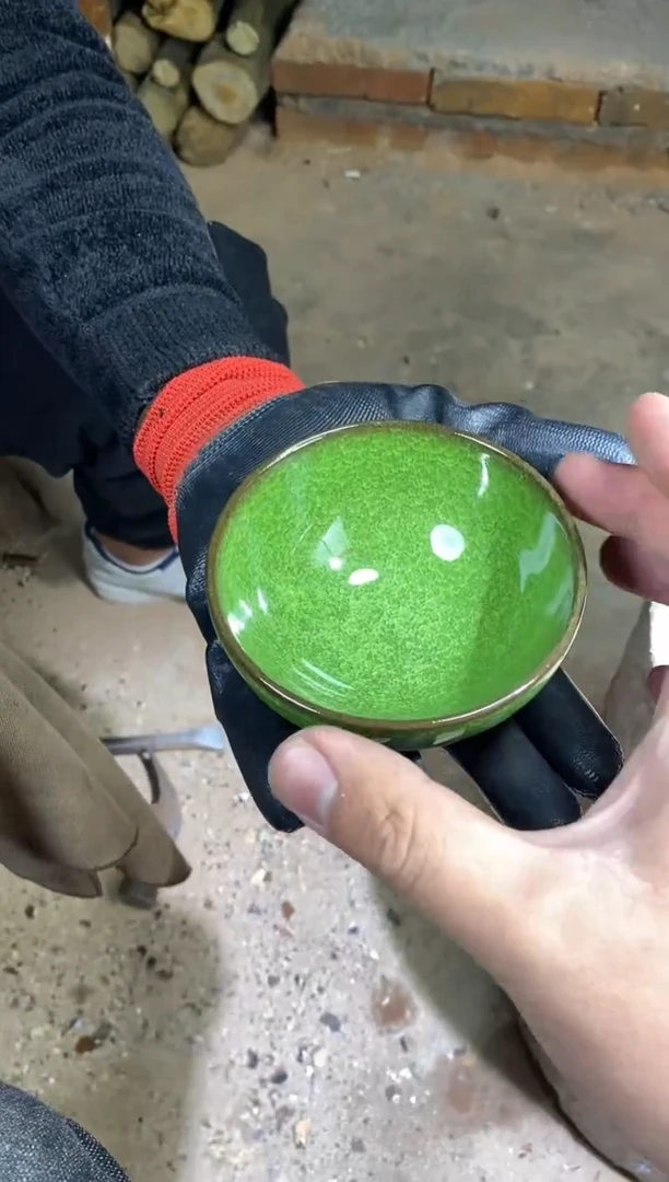 【闪购商品】瓷茶盏绿冰裂 A 平口（配礼盒证书）