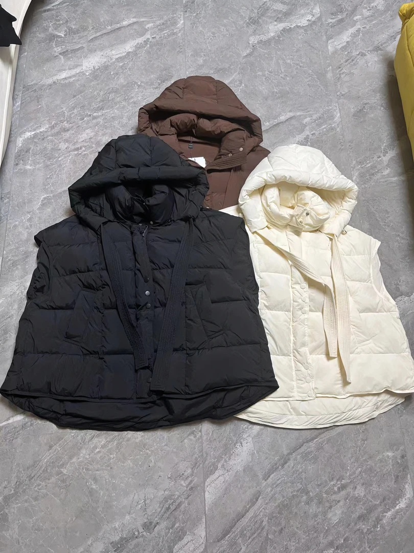 【虹贸服饰】2024秋冬新款百搭休闲大版宽松羽绒马甲