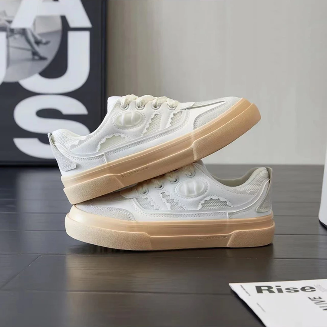 L-2336【小松鼠】白色韩版百搭时尚板鞋女2024新款潮流厚底德训鞋女