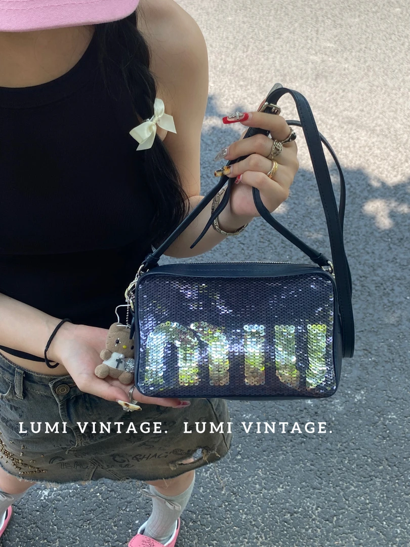 95新 MIU MIU/缪缪 灰蓝色亮片相机包单肩包87327354