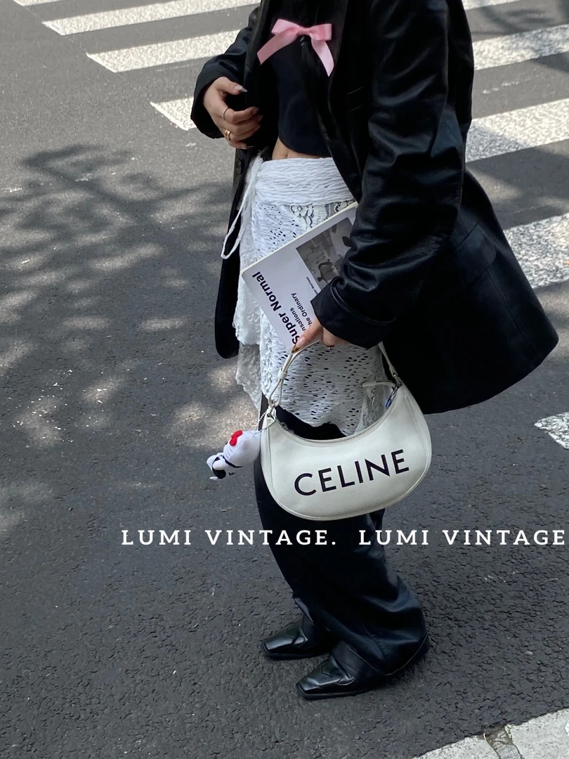 95新 Celine/思琳 白色logo eva包47763678