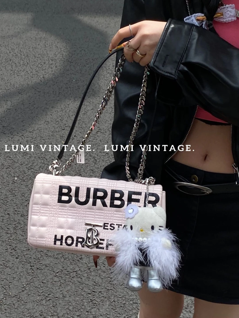 95新 BURBERRY/博柏利 粉色漆皮弹幕中号lola包60103862