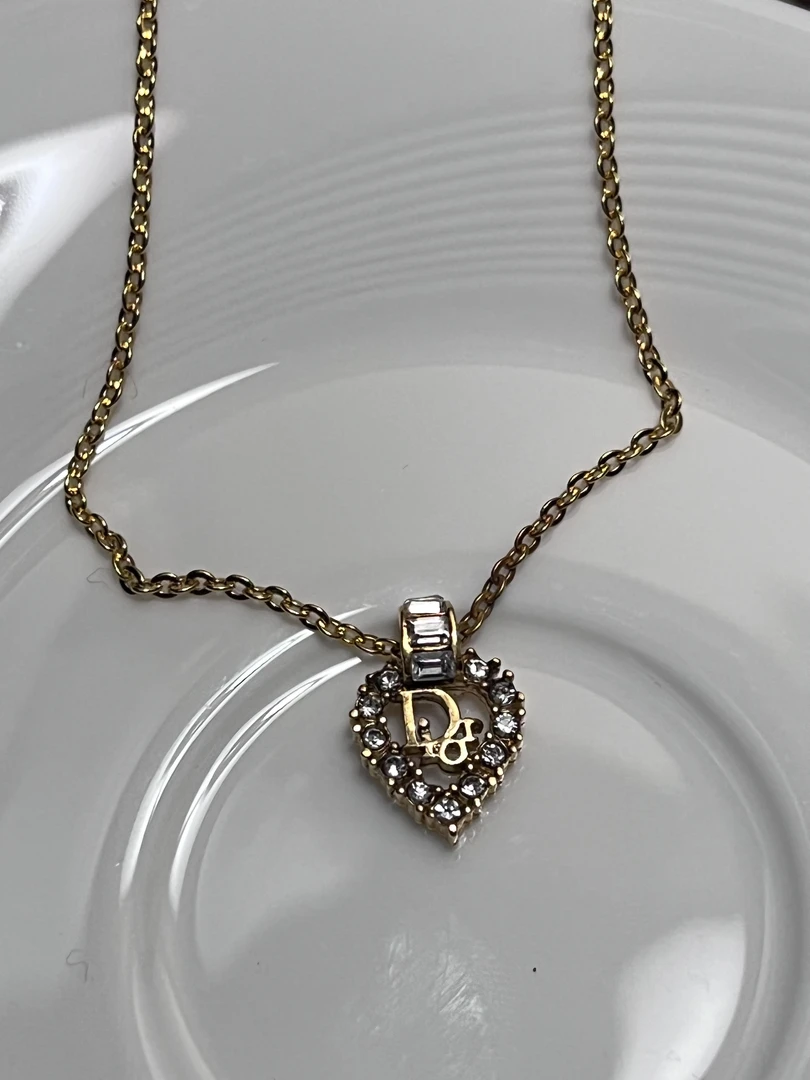 95新 DIOR/迪奥 金色爱心logo镶钻项链59891592