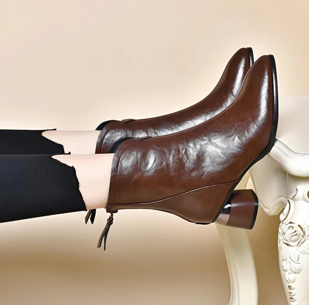 秋冬上新粗跟头层牛皮真皮靴子百搭时尚气质尖头加绒小裸靴828