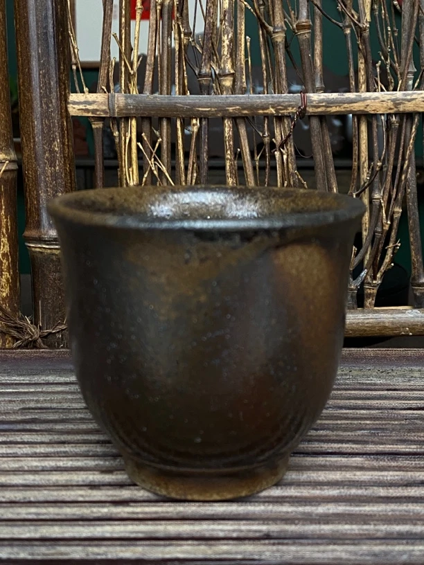 黄龙山本山原矿纯柴烧玉兰杯120cc