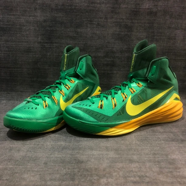 44码/HD 2014 TB 海外版 巴西队 9.8新 鞋垫标签在 无原盒 篮球鞋