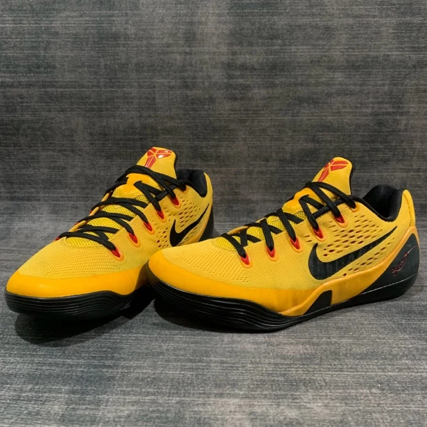 42.5码/科比9 EM Low Bruce Lee 李小龙 9.9新 无原盒 篮球鞋