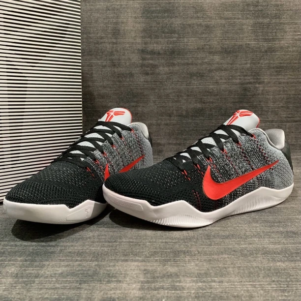 44码/科比11 Elite Low Tinker 黑水泥 全新 未下地 带原盒