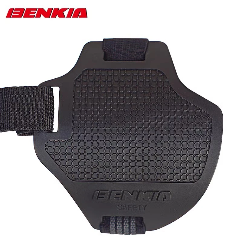 BENKIA宾骑亚摩托车骑行挂档防护鞋片机车骑士靴子耐磨保护套防滑