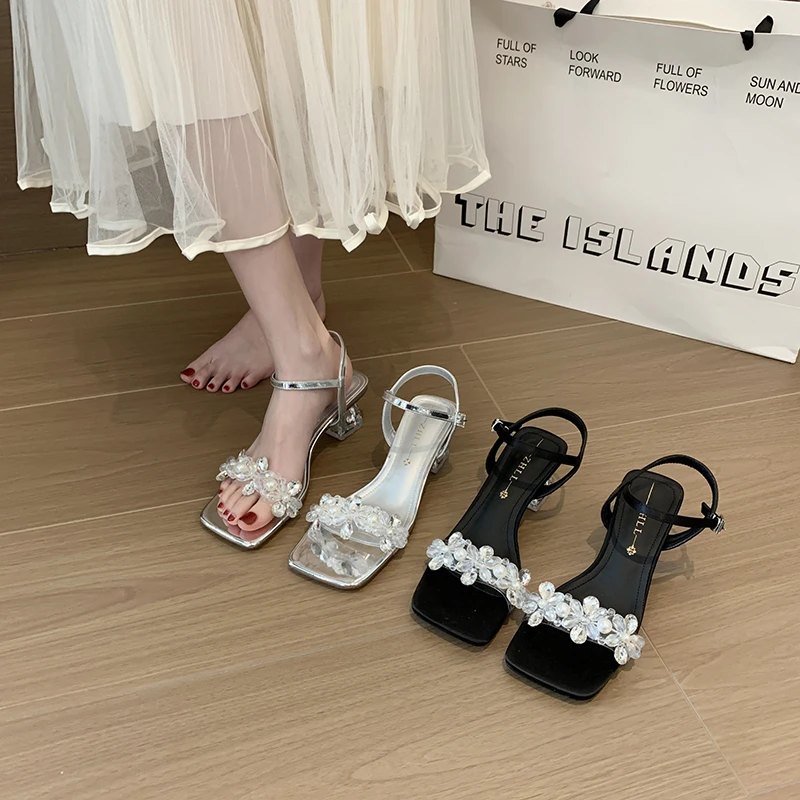 9709-2大码露趾凉鞋女41-43一字带仙女风气质时装水晶跟【520礼物】