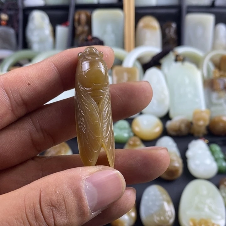 和田玉挂件未镶嵌