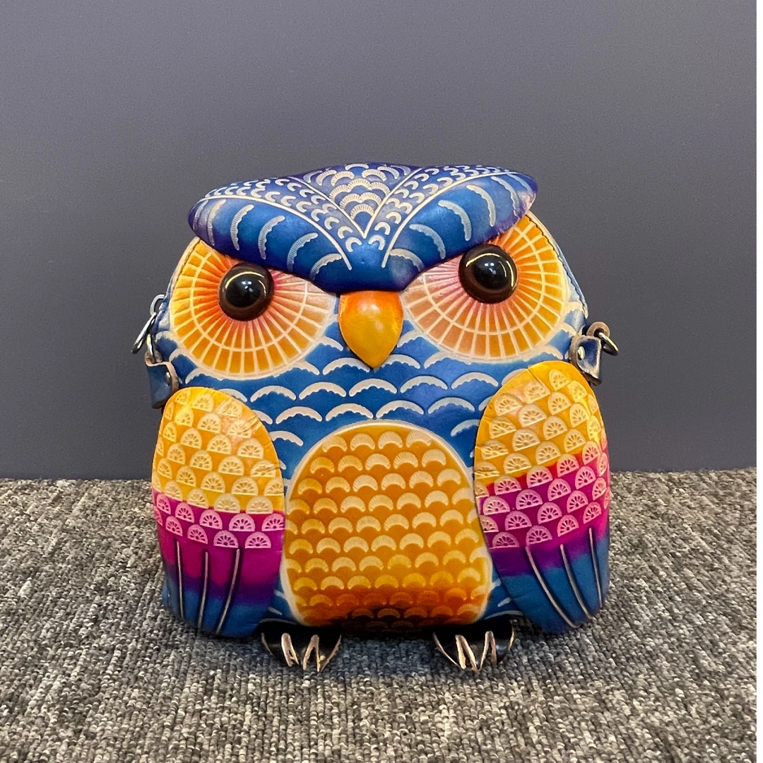 火不火头层牛皮中国风潮牌猫头鹰手机包时尚手工手绘真皮女挎包