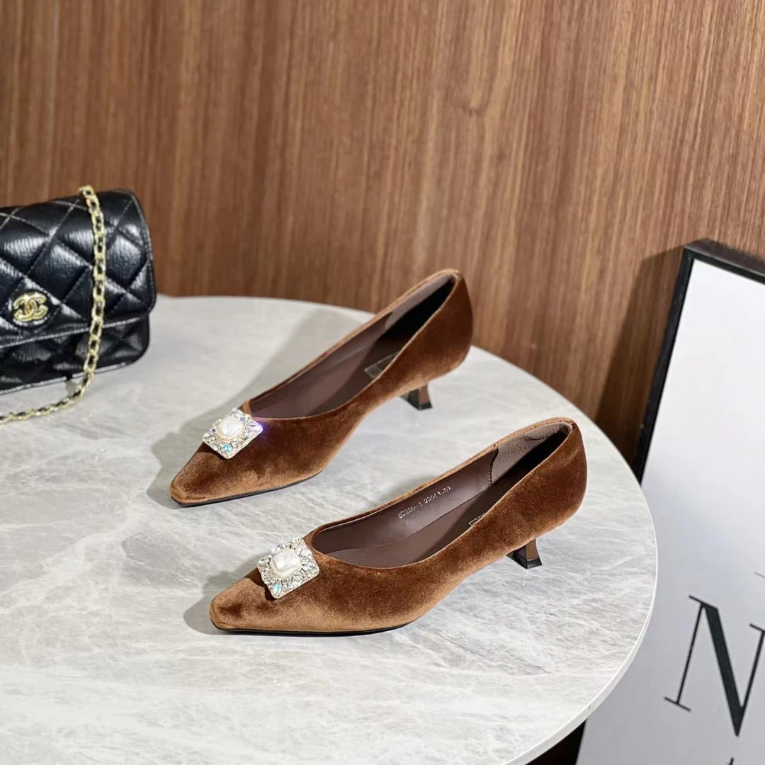 龙259-1   小香风配裙子浅口单鞋女春季水钻鞋子气质方头低跟