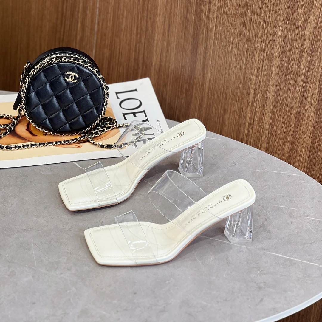 珍5573-7  24年时尚小众透明一字带夏季外穿水晶跟仙女风露趾拖鞋