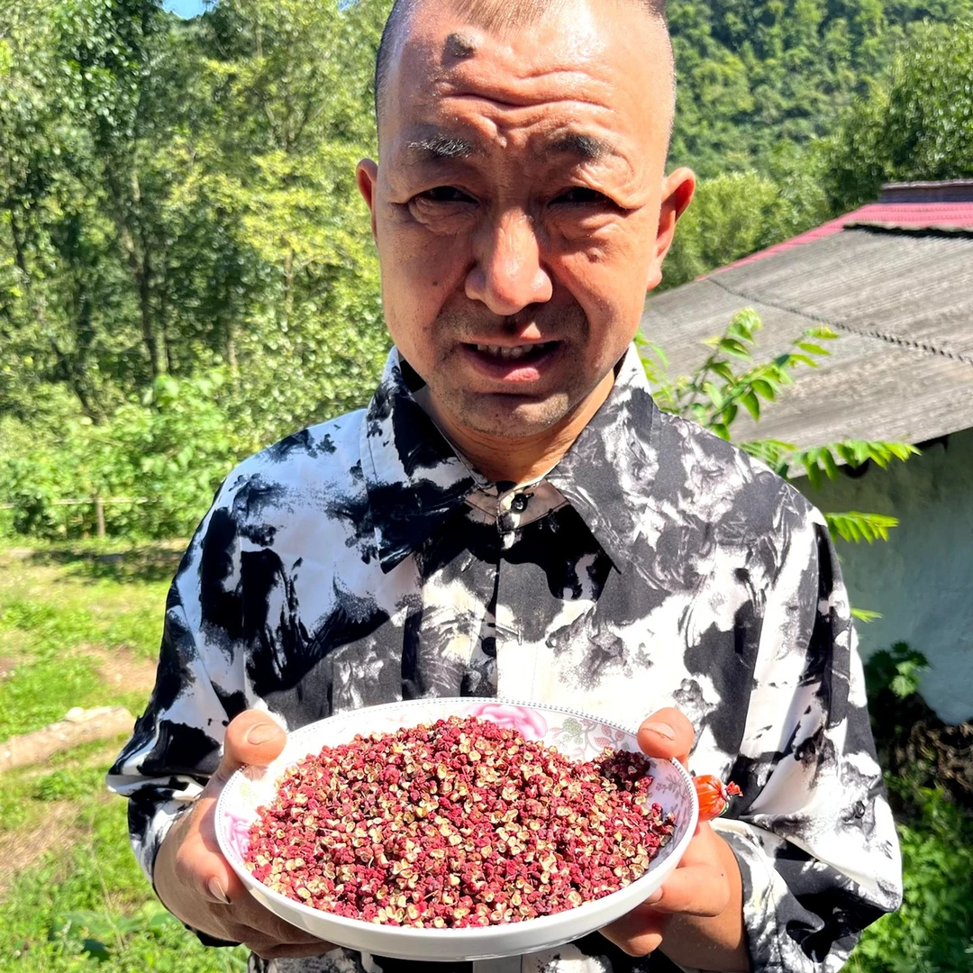 陇南原产大红袍花椒2025新花椒干货250g罐装调料花椒包邮产地直发
