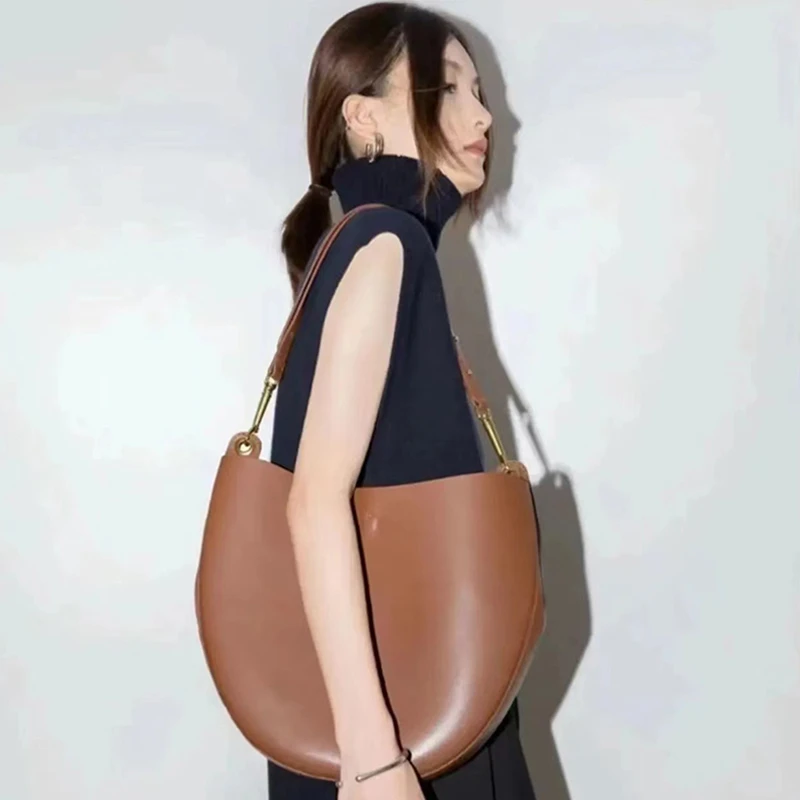 单肩休闲百搭真皮肩包女士时尚简约潮流