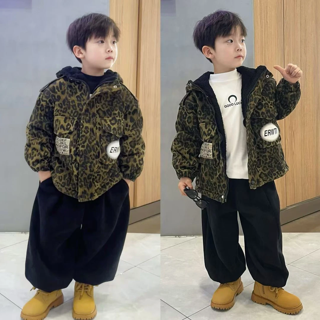 男童豹纹外套加绒加厚棉衣秋冬款2024新款男孩网红痞帅冬季上衣潮