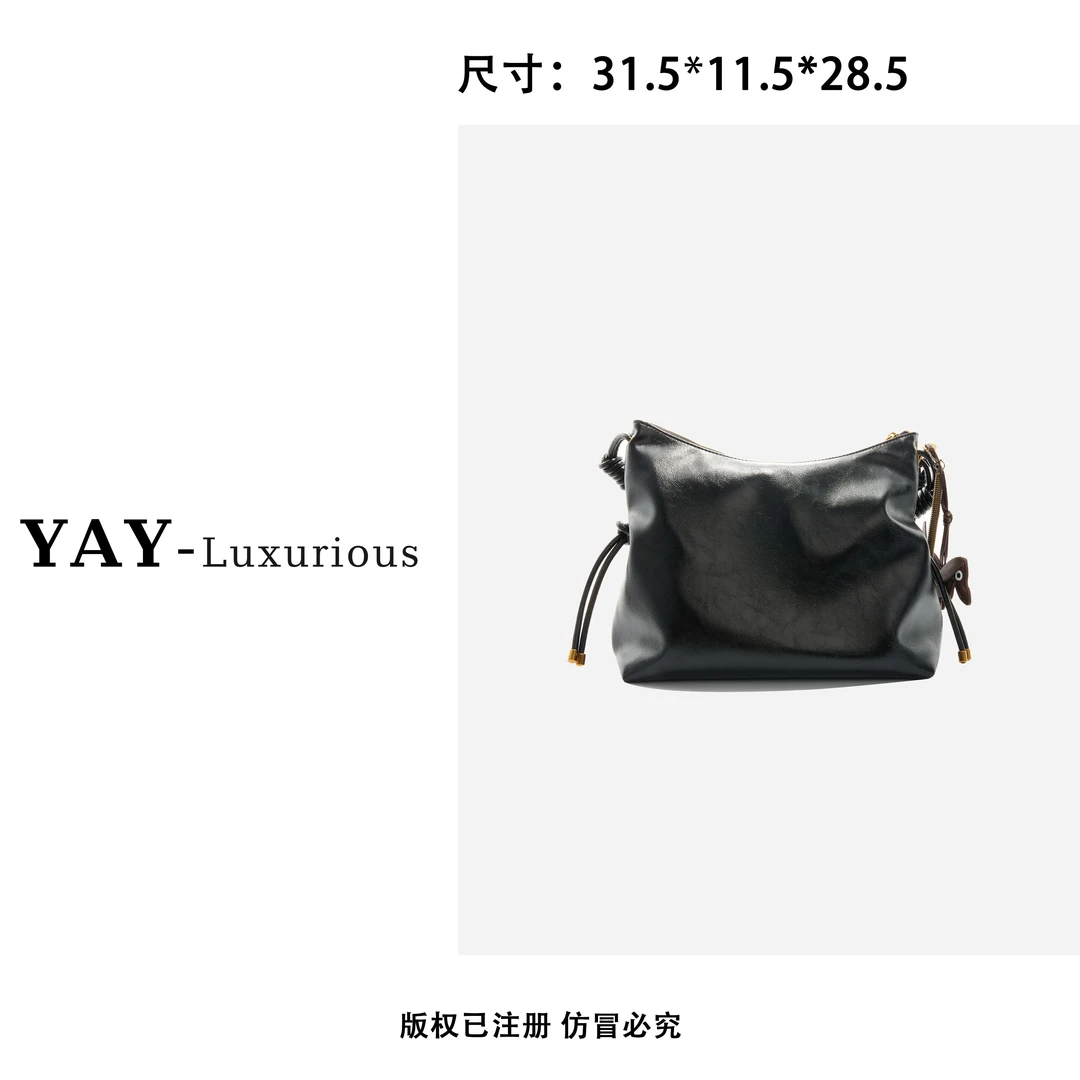 YAY新款原创设计单肩斜挎包女18095经典黑31.5*11.5*28.5