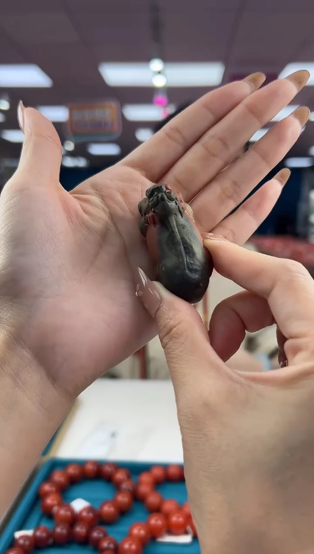 【闪购商品】南红玛瑙吊坠未镶嵌10.20-（多样式）