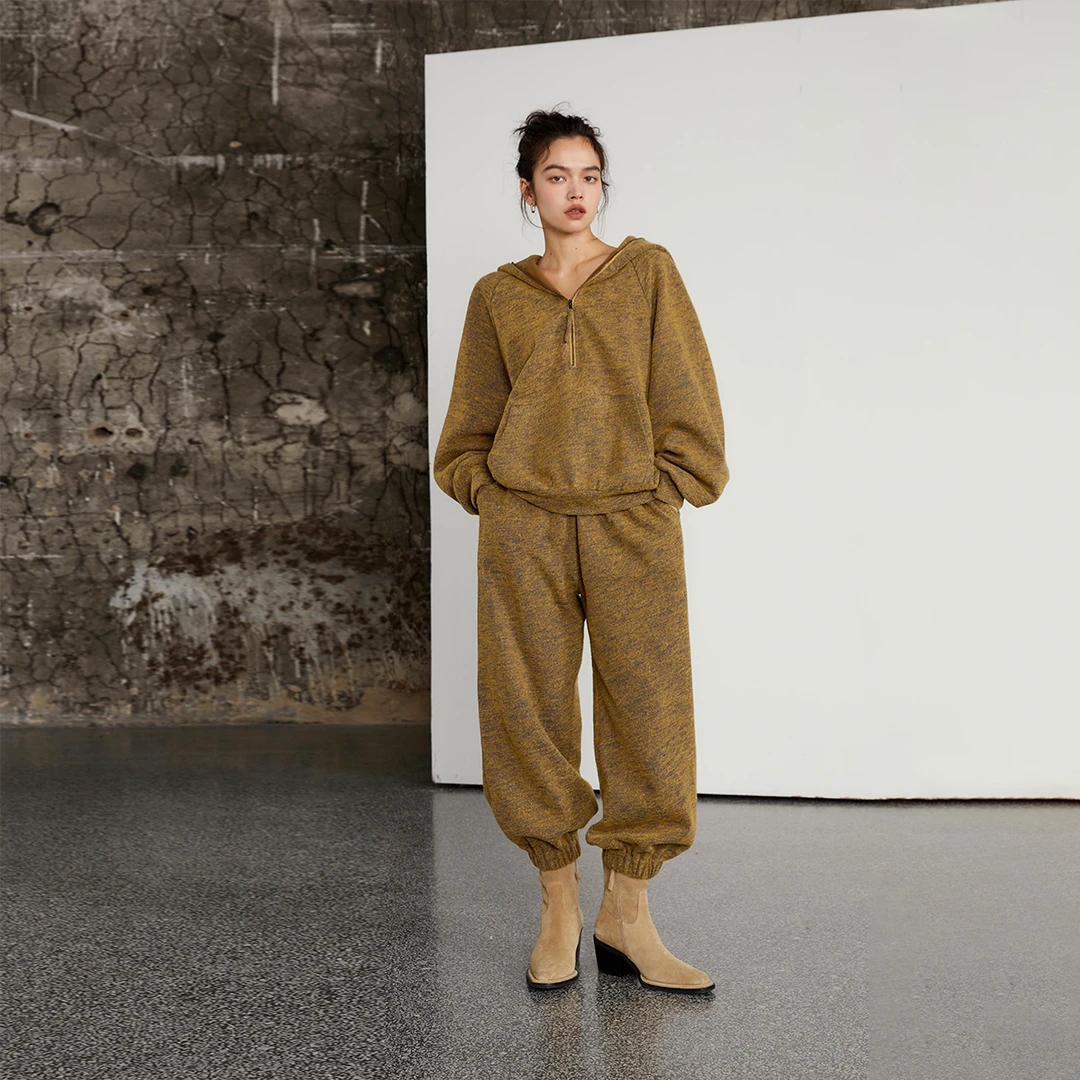 晶咕黑标系列 时尚运动休闲套装女~羊毛混纺/连帽上衣+束脚休闲裤