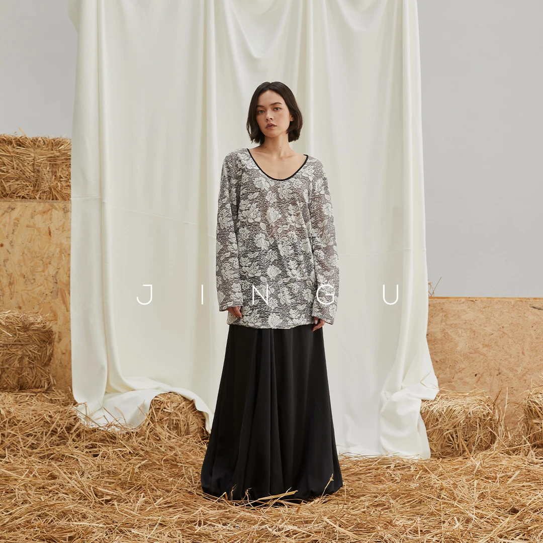 晶咕黑标提花花型肌理针织打底上衣设计感碎花复古T恤JG11230209