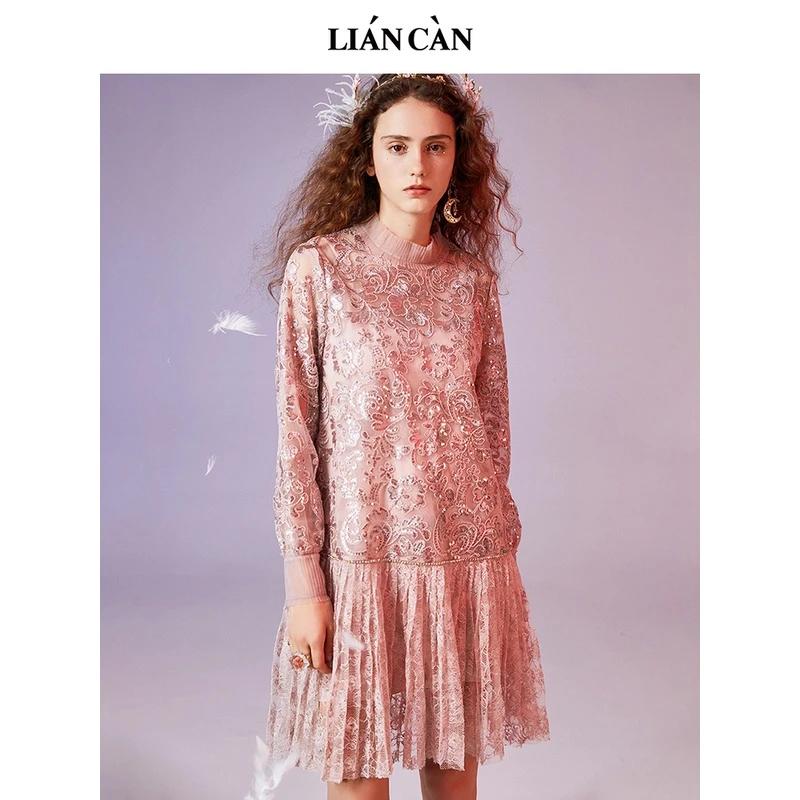 莲灿2024春新多巴胺粉色减龄小礼服刺绣蕾丝长袖连衣裙7121120005