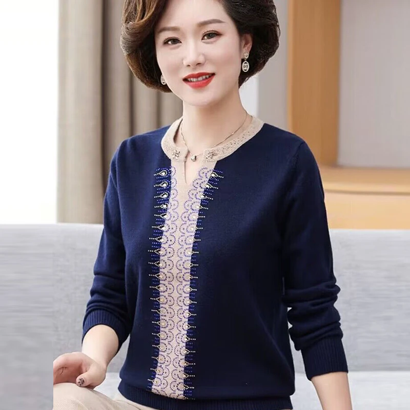 妈妈款春秋装新款长袖上衣中年妇女洋气毛衣中老年女装秋冬打底衫