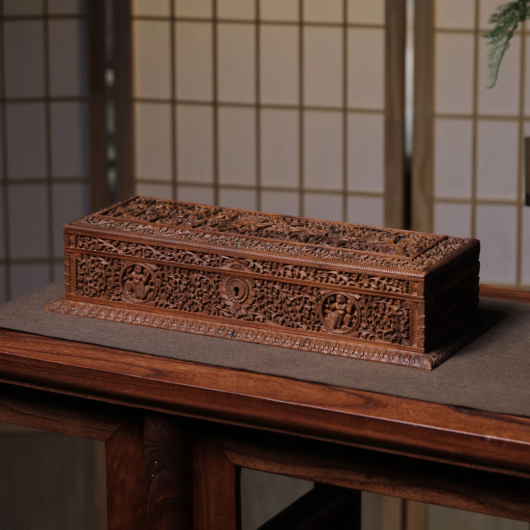 印度老山檀香首饰盒檀香收纳盒老物件雕花复古檀香木盒