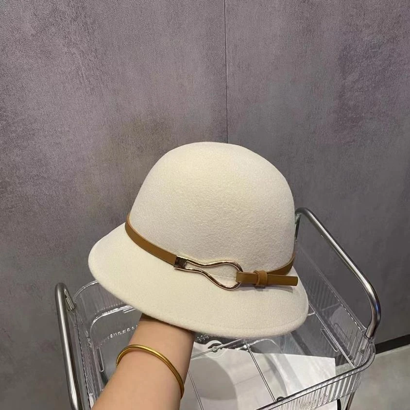 毛呢黑色赫本渔夫帽子女冬2023名媛显脸小盆帽高级感法式复古礼帽