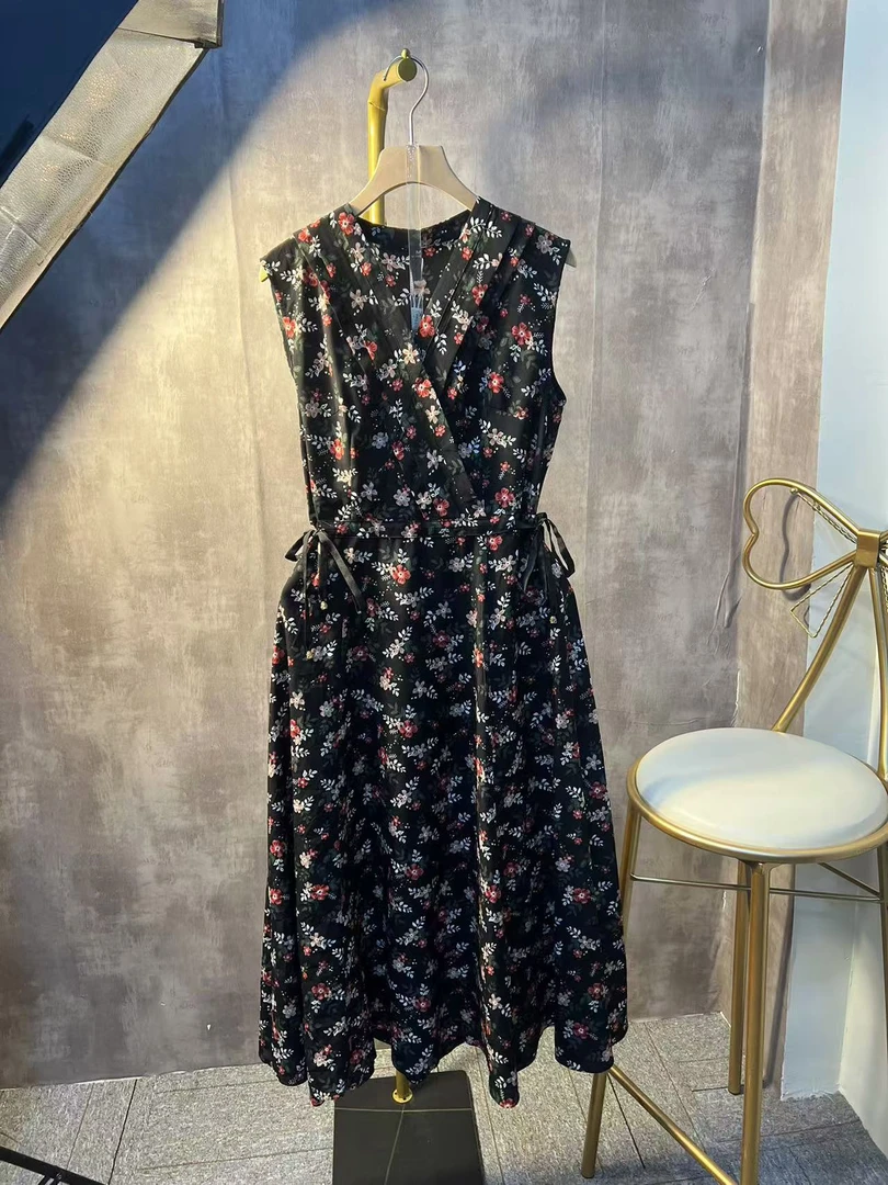 时尚百搭连衣裙j0618