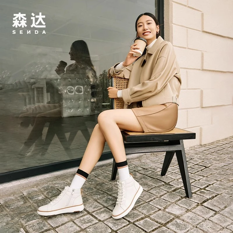 Senda/森达加绒靴女冬季新款商场同款复古运动风厚底短靴4AJ43DD3