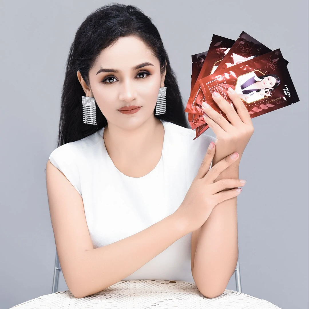 FARZEBA菲姿巴莹润焕颜面膜