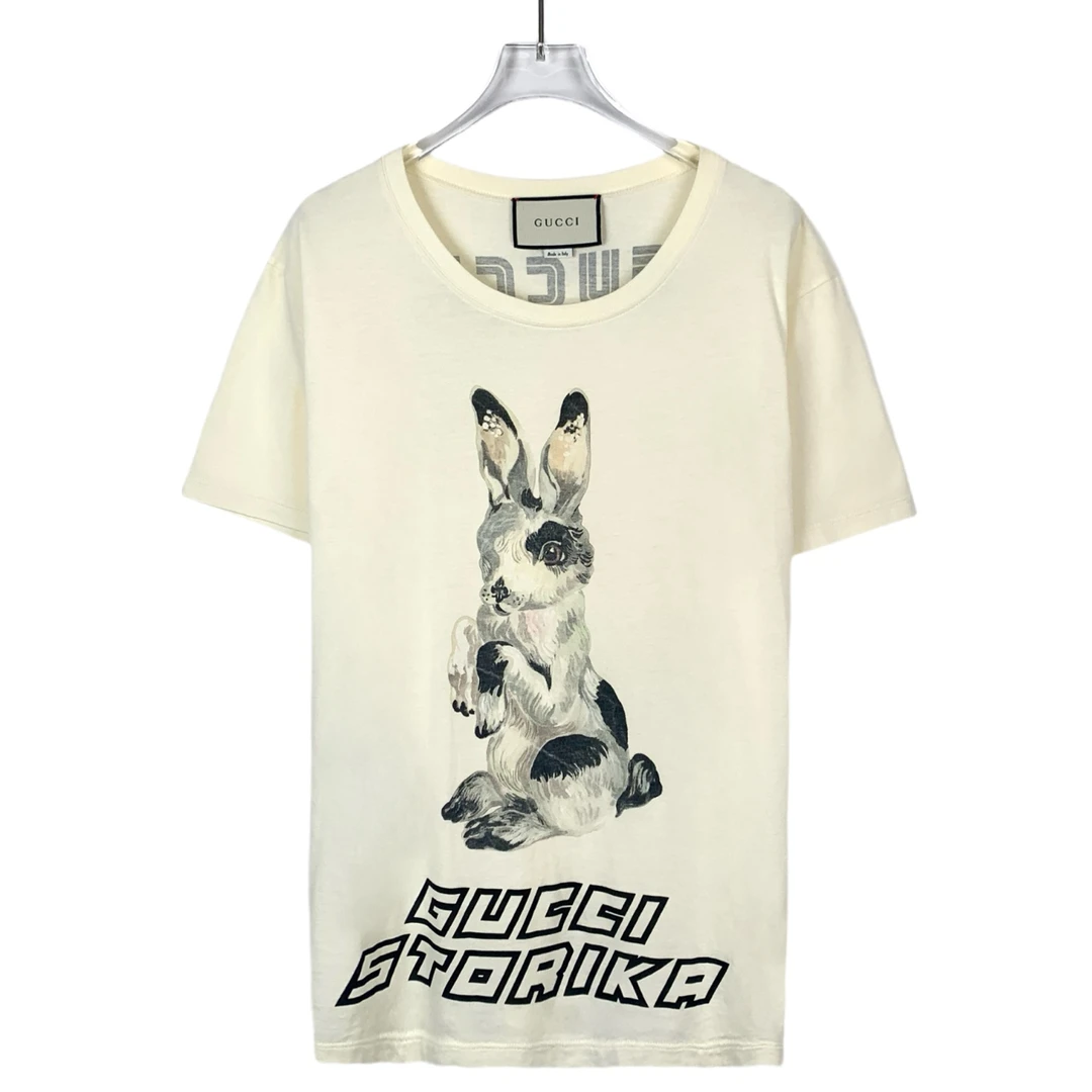 99新 GUCCI/古驰 017053 logo兔子印花圆领米色棉质短袖T恤 XS码