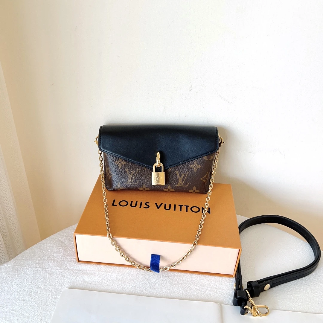 99新 LouisVuitton/路易威登 padlock锁头黑色链条包/公价无/优品