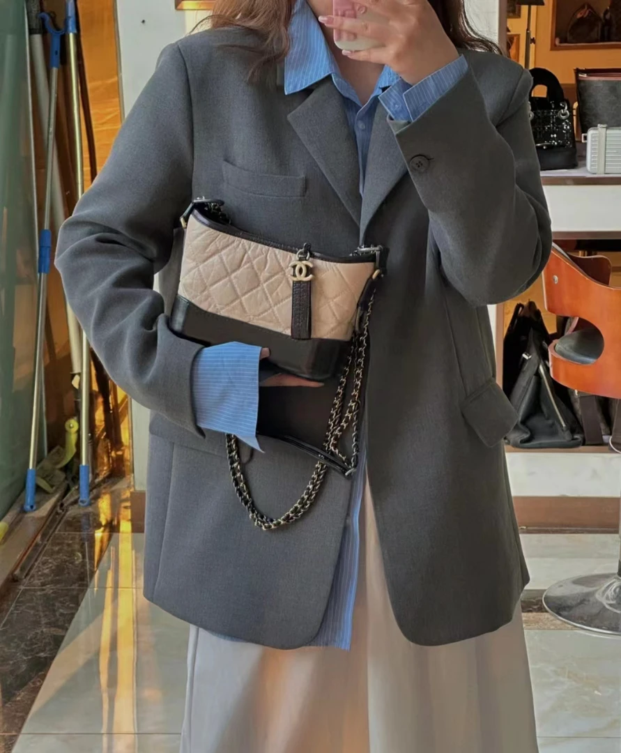 全新未使用 Chanel/香奈儿 流浪小号奶茶色单肩包/无公价/优品