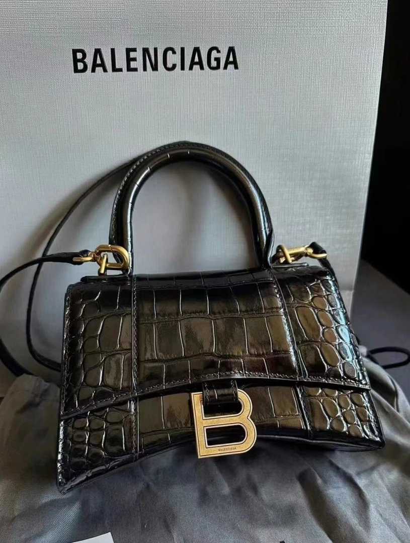 99新 Balenciaga/巴黎世家 沙漏xs黑金鳄压包/优品