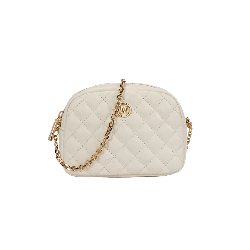 链条斜挎白色包包