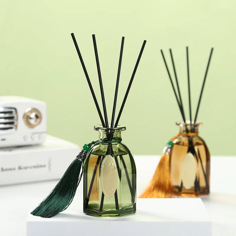 八角玻璃瓶藤条无火香薰家用卧室持久散香植物精油香氛装饰摆件