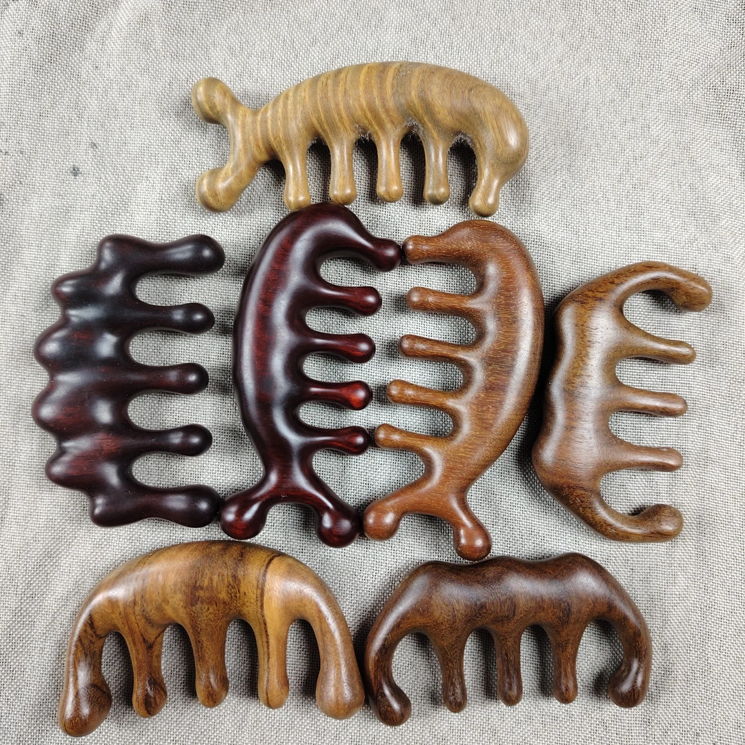 檀木按摩梳舒缓头皮柔顺发丝改善发质五齿梳子