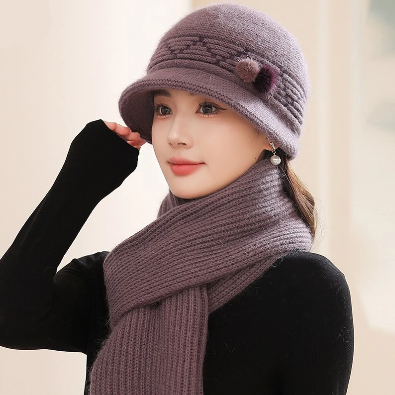 冬季新款轻奢中老年针织帽子围巾套件加厚护耳针织帽妈妈保暖盆帽