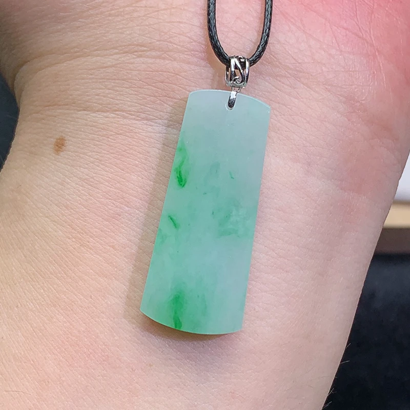 缅甸天然A货18K金扣头翡翠无事牌吊坠