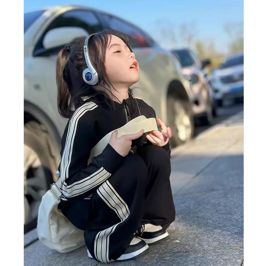 女童秋装套装网红2024新款儿童春秋洋气运动服外套运动裤两件套