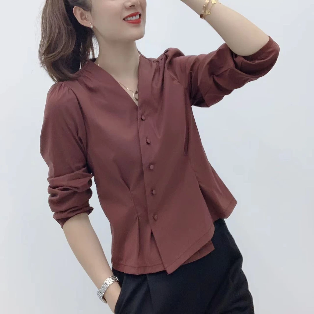 2024新款V领收腰百搭斜扣长袖