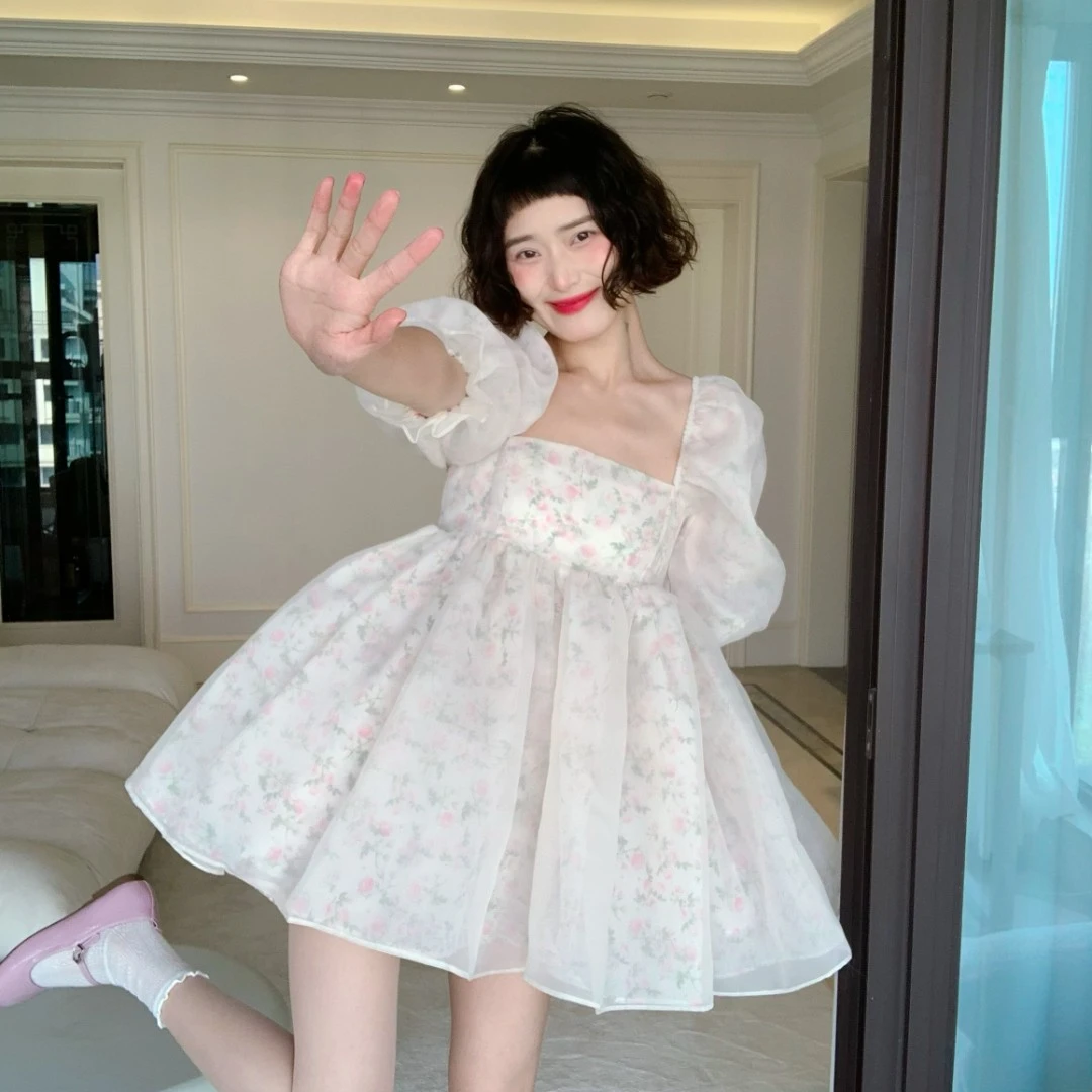 粉色双面穿甜美碎花裙