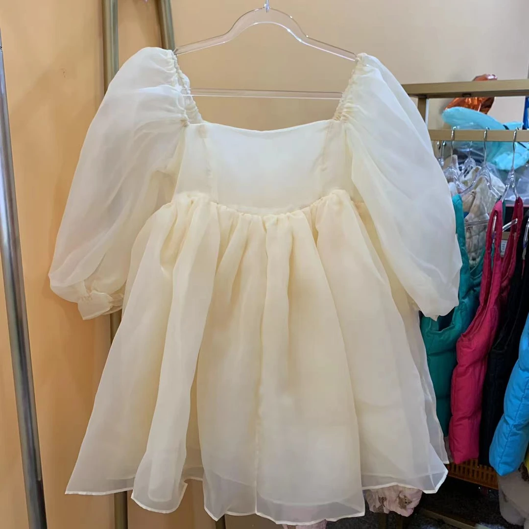 奶黄色在逃公主裙（不带花边的