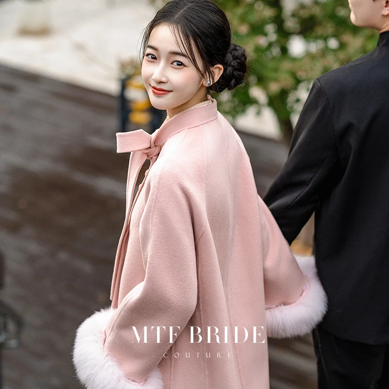 满庭芳粉色羊毛大衣2025新款小个子女结婚订婚服毛毛袖毛呢