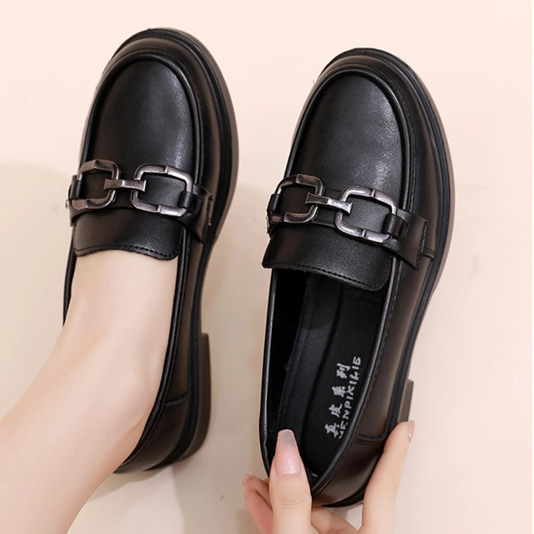 女鞋春秋皮鞋单鞋乐福鞋真皮软底平底舒适百搭春季妈妈鞋英伦风