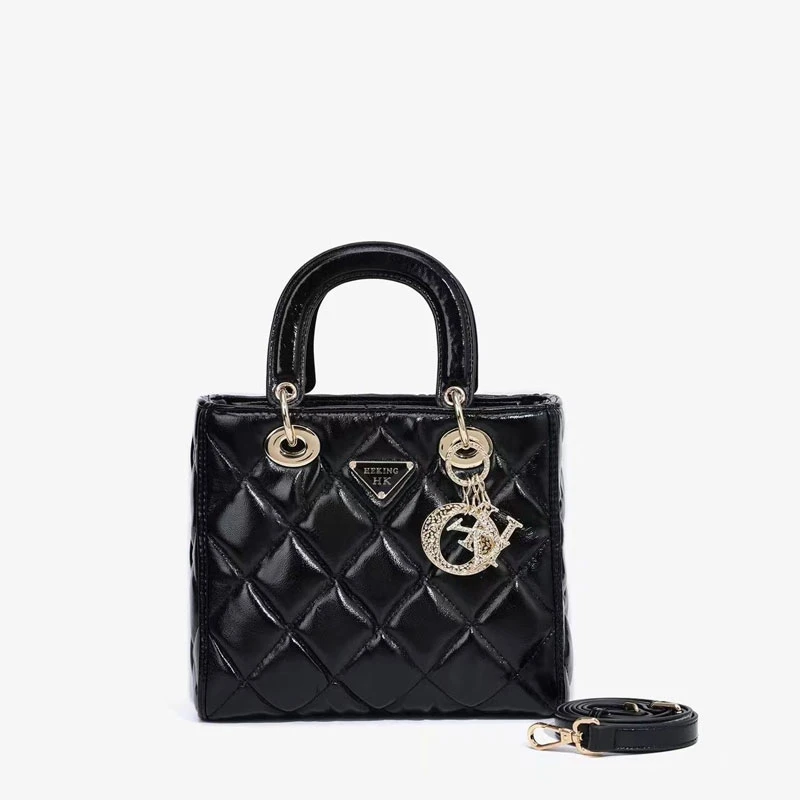 1124新款时尚简约单肩斜跨女包