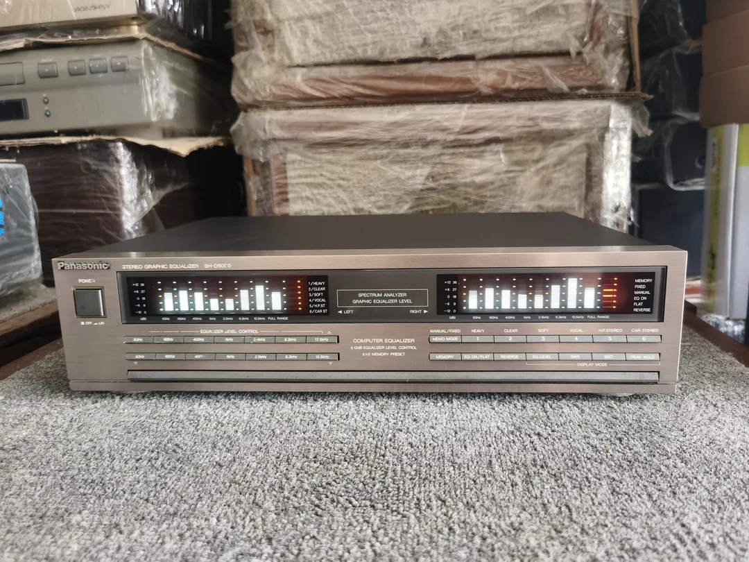 日本产均衡器D6000，面板长度36cm，使用220伏，不包邮