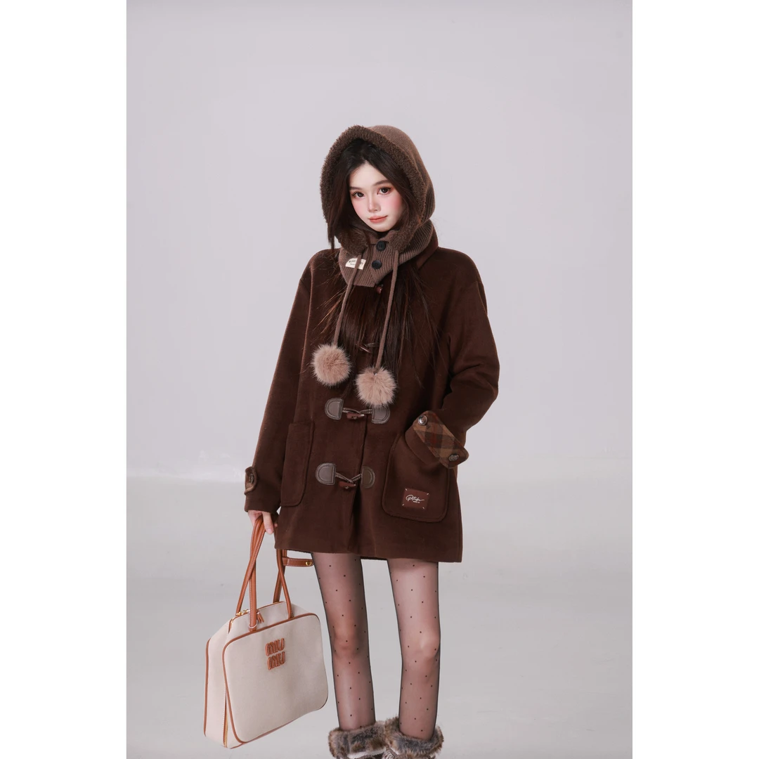 青青-WAHJU【绒绒小熊】冬季新款明星同款氛围感棕色毛呢外套9008W